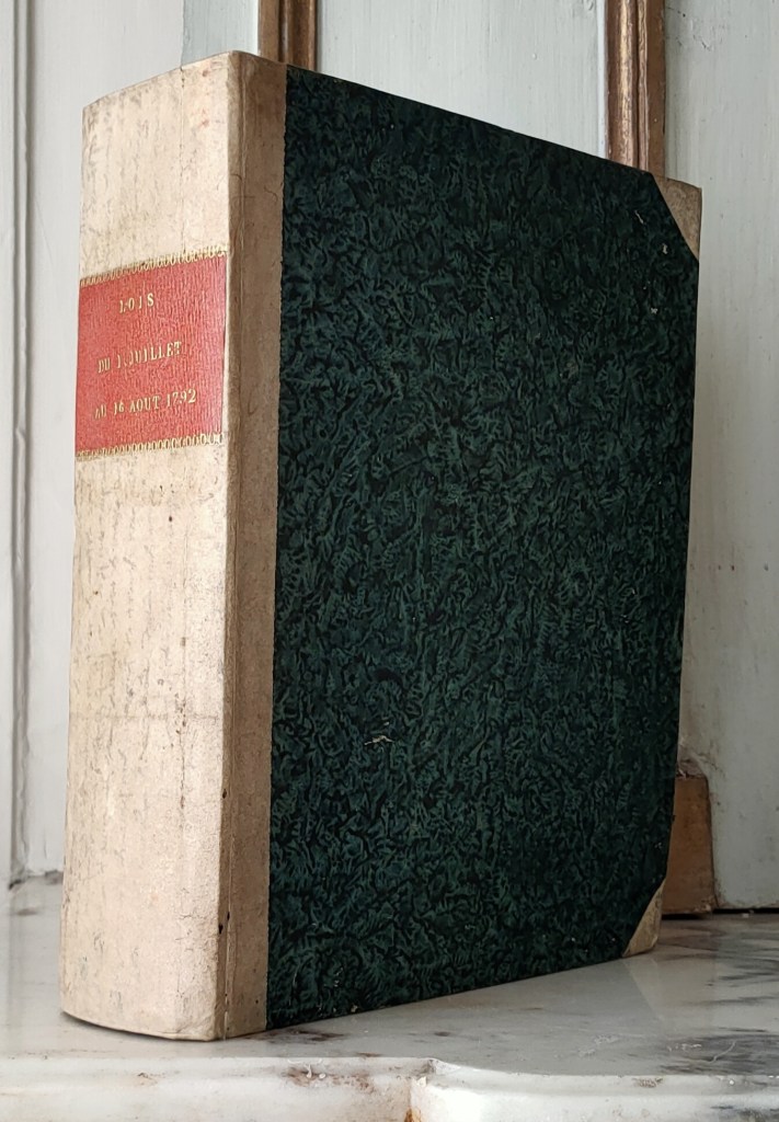 Recueil de lois 1792 : un volume relié